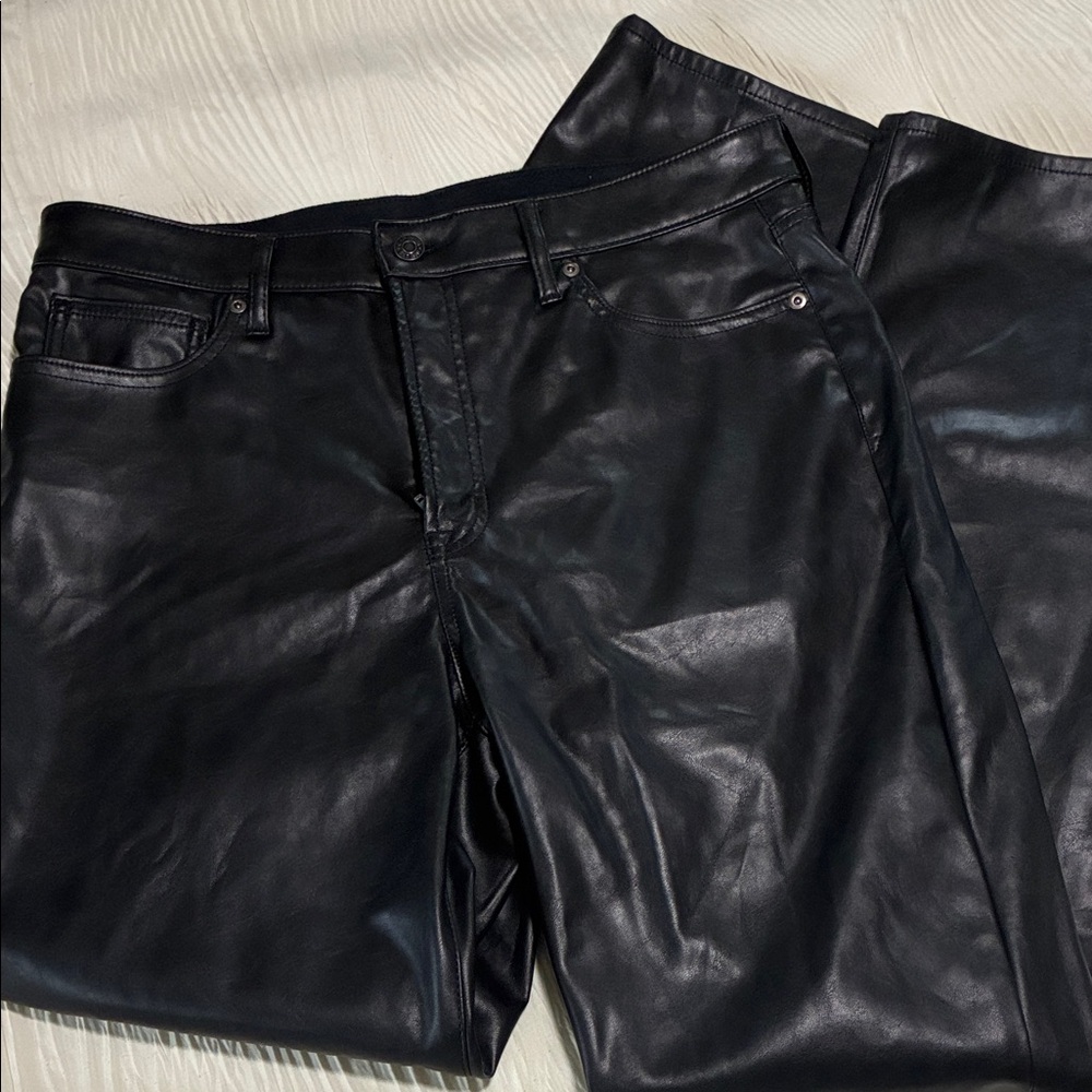 GAP Women's Black Faux Leather Pants